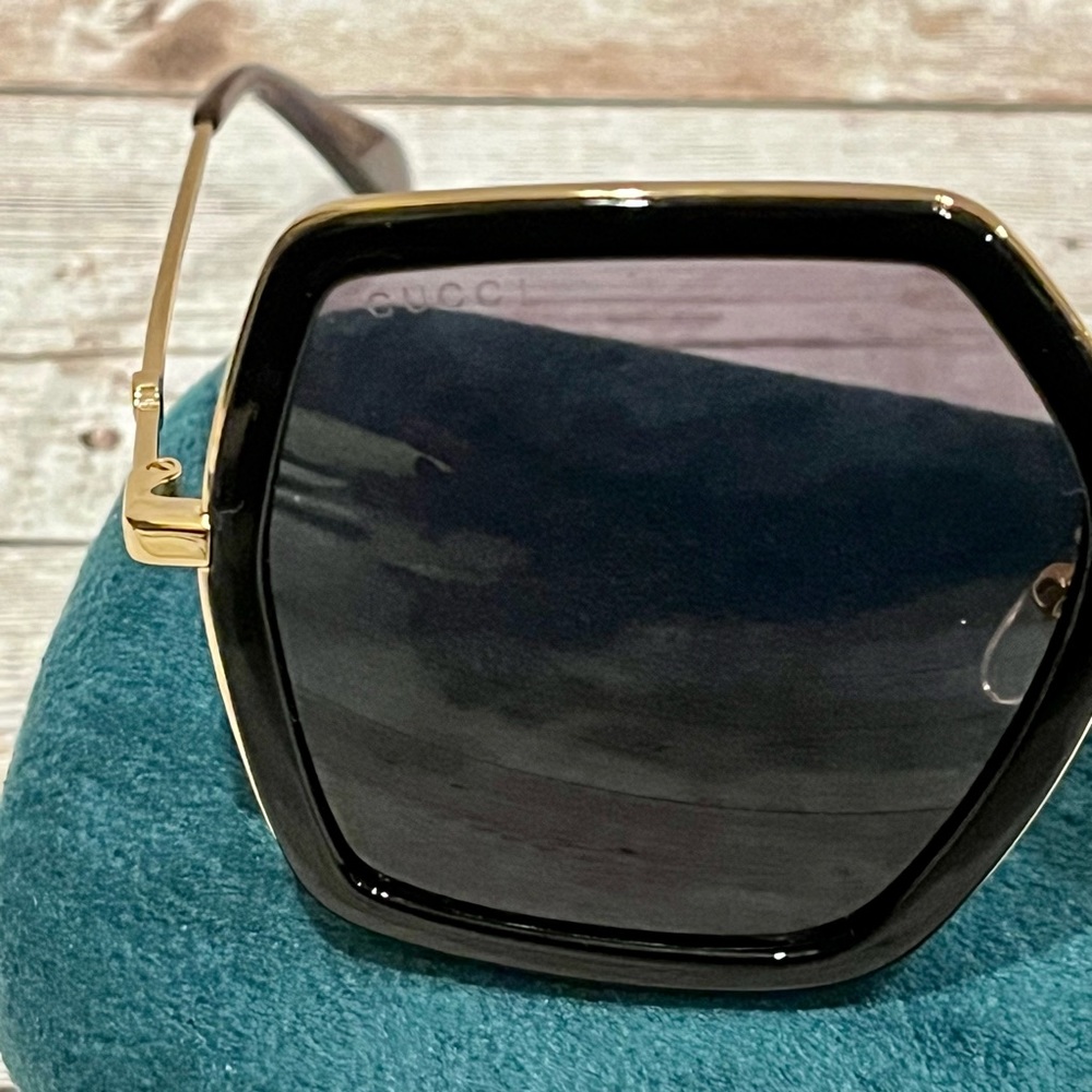🔥☀️GUCCI Sunglasses-FINAL PRICE!🔥 - Picture 7 of 11